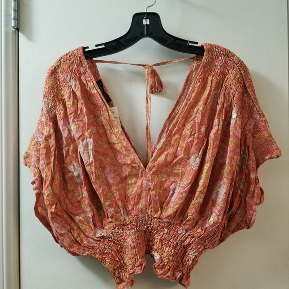 Rachel And Zoe Rushed Bottom V neck, tie back top.New - Picture 2 of 9